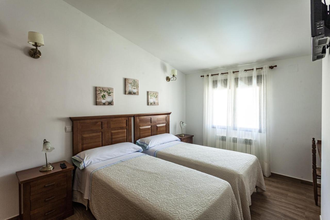 Casa Rural La Fontanita El Real de San Vicente ภายนอก รูปภาพ